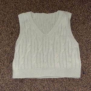 Green Cropped Sweater Vest